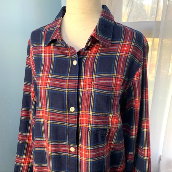 Old Navy Blue Tartan Plaid Classic Flannel Button Down - Picture 2 of 8